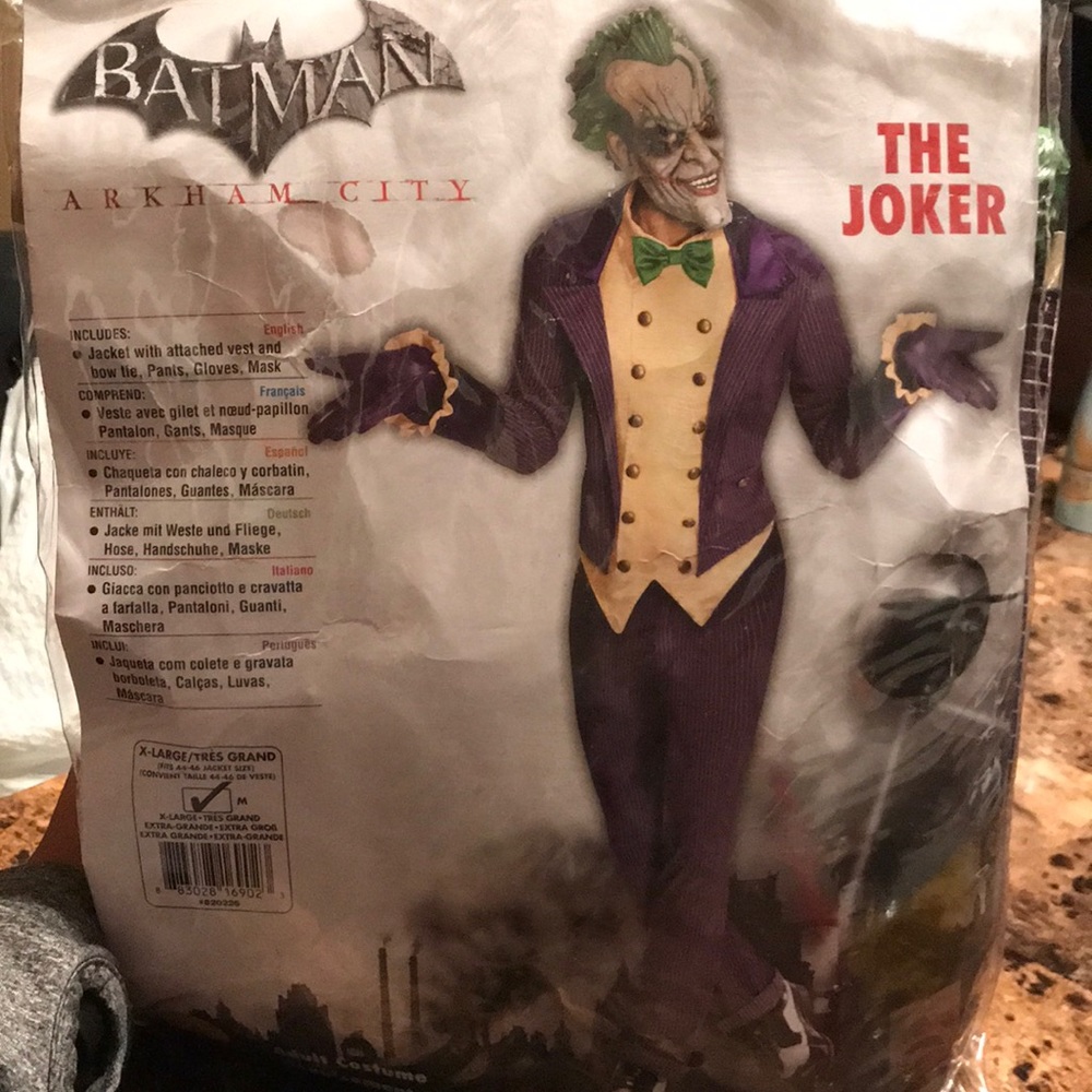 Adult Joker costume